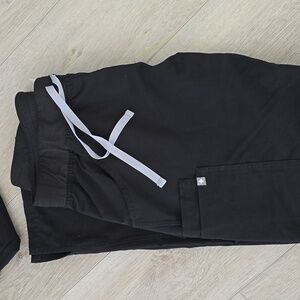 Figs Black Tall Medium Kade Cargo Scrub Pants